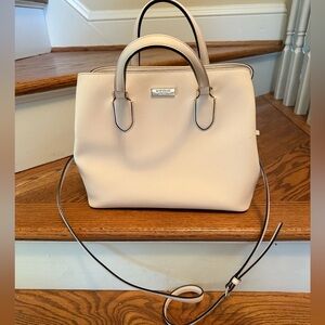 Kate Spade Evangeline leather satchel
12 in L x 9.25 in H x 5.25 in W